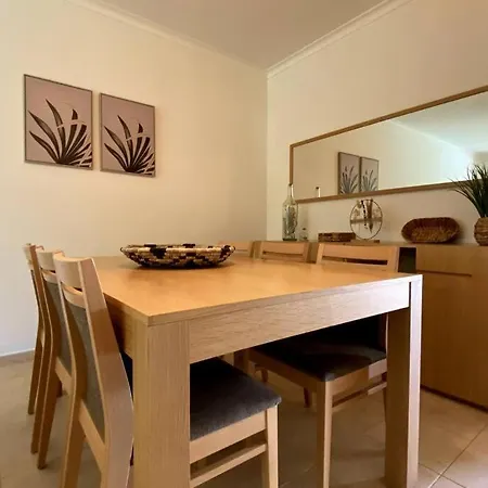Golf 2 By Coral Apartment