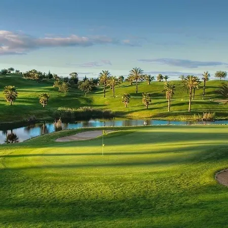 Golf 2 By Coral *